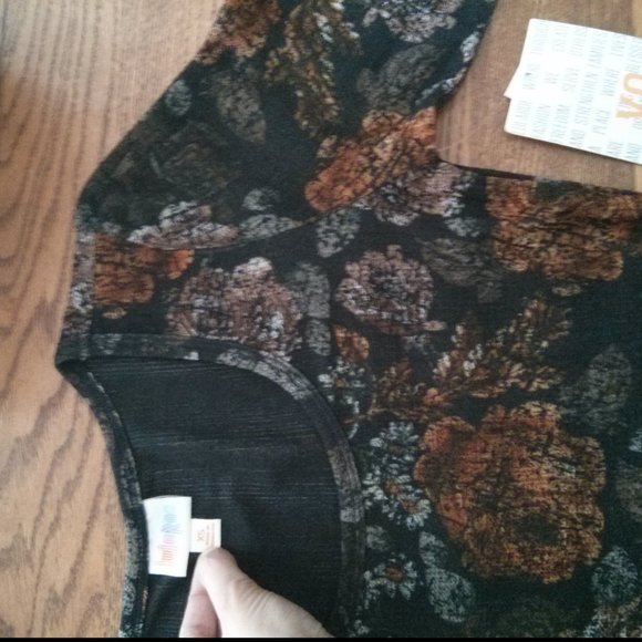 NWT LulaRoe Rose & Daisy Print Dress - Picture 5 of 9